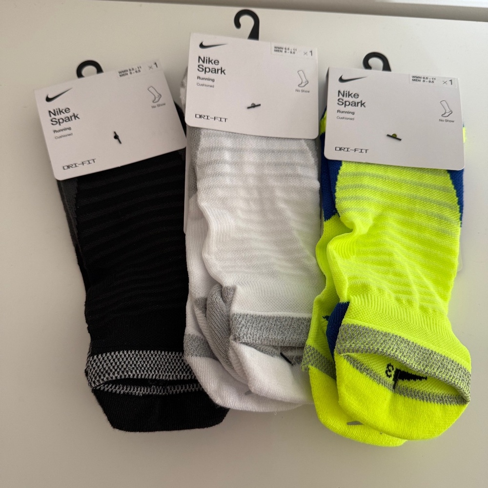 3 Pair! Nike Spark no show, cushioned running Socks ~ Black White Volt Men 8-9.5
